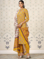 Thumbnail for Ode by House of Pataudi Mandarin Collar Floral Printed Regular Pure Cotton Kurta Set - Distacart