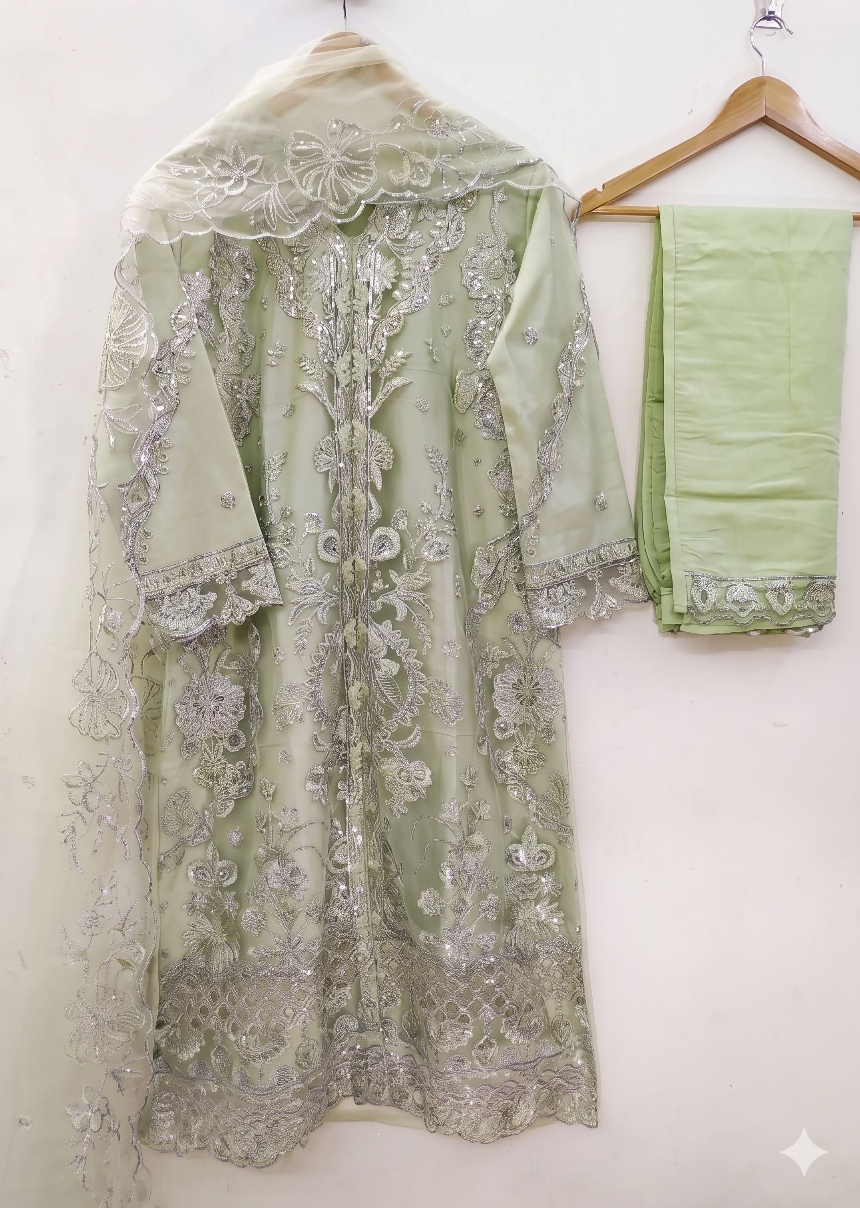 Teeya Creation Womens New Net With Heavy Embroiedery With Sequence Work Kurta Set - Dista