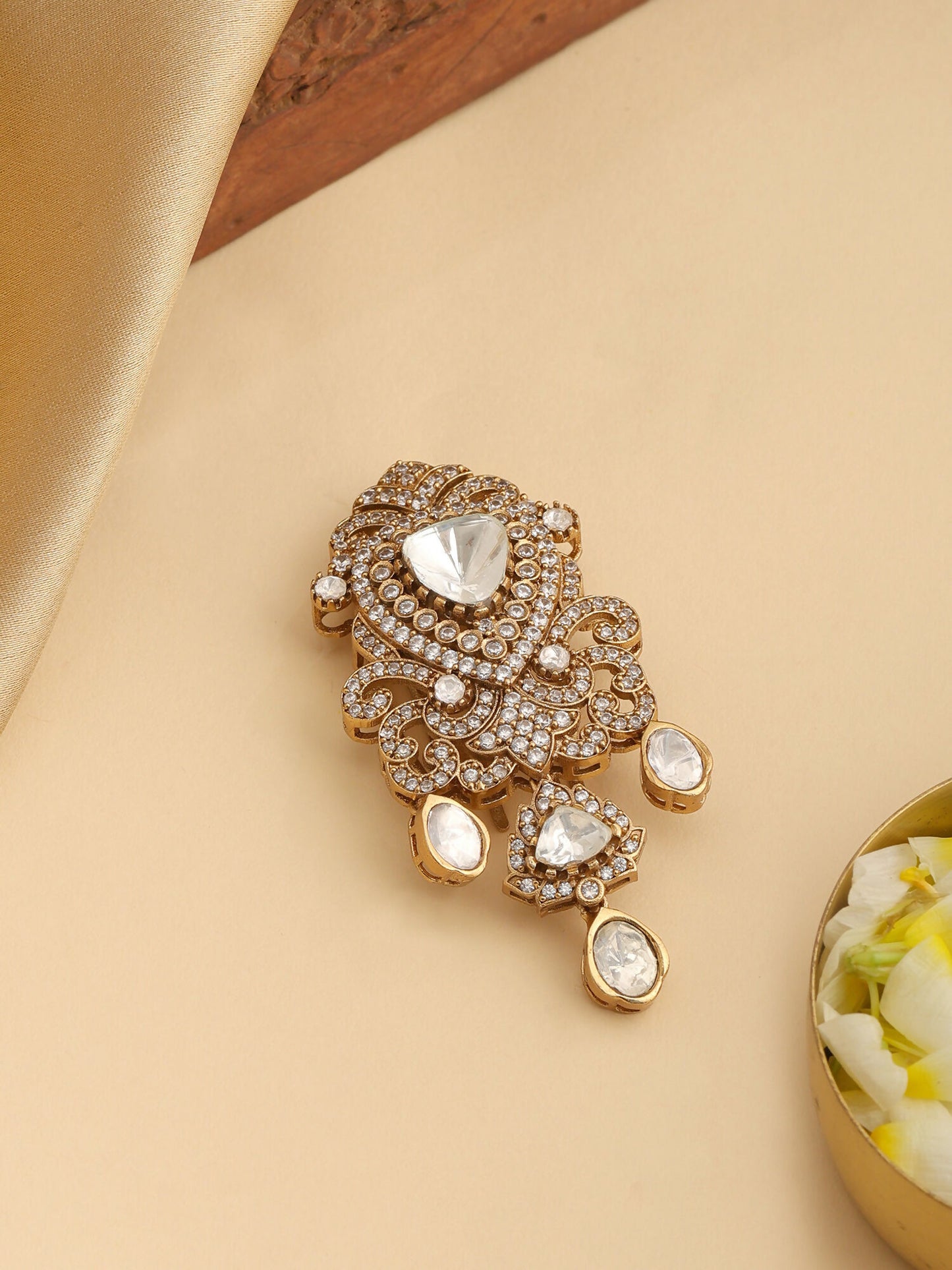 Ruby Raang Shahi Knot Pin - Distacart