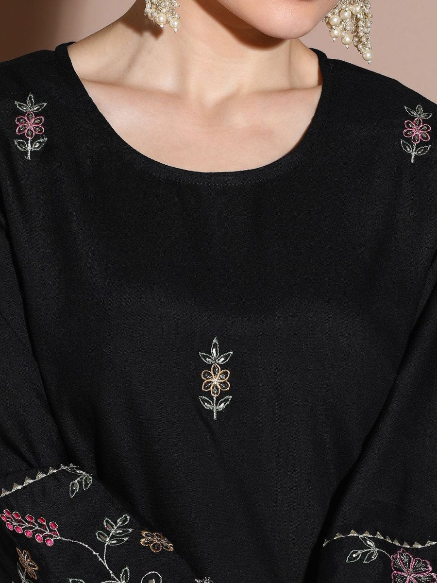 Anouk Floral Embroidered Regular Thread Work Straight Kurta with Trousers & Dupatta - Distacart