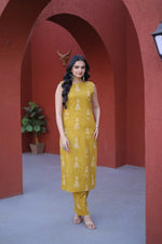 Thumbnail for Teeya Creation Womens New Trendy Summer War Printed Cotton Gown Set-Yellow - Dista
