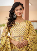 Thumbnail for Kaajh Women's Yellow Floral Embroidered Cotton Kurta Pant Set With Dupatta - Distacart