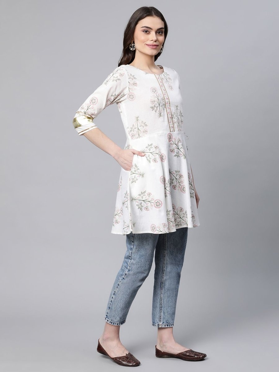 Ahalyaa Women Off White Pure Cotton Floral Printed Tunic - Distacart