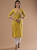 Thumbnail for Swasti Women Yellow & Pink Floral Printed Straight Kurta - Distacart
