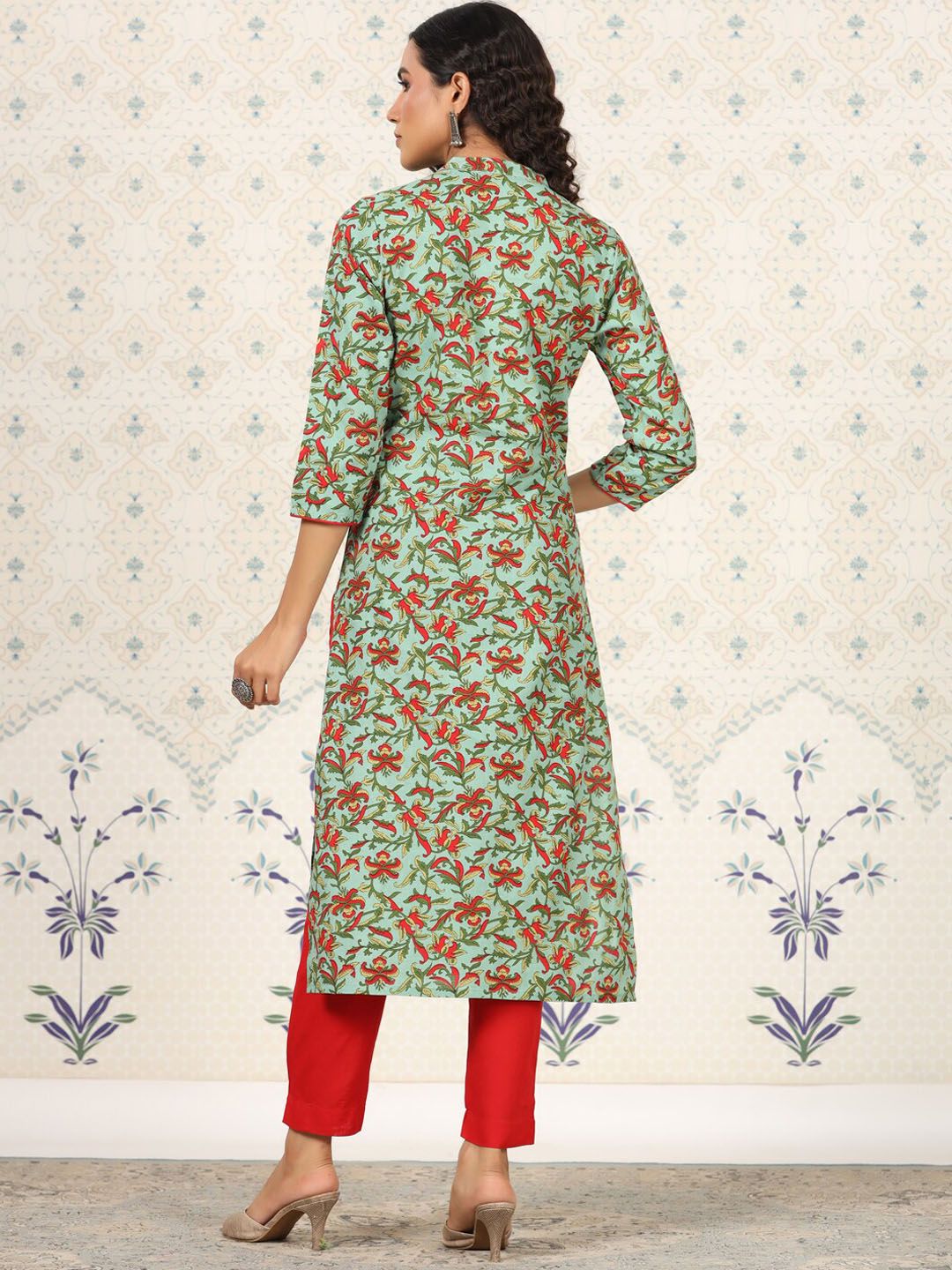 Ode by House of Pataudi Green Floral Printed Straight Kurta - Distacart