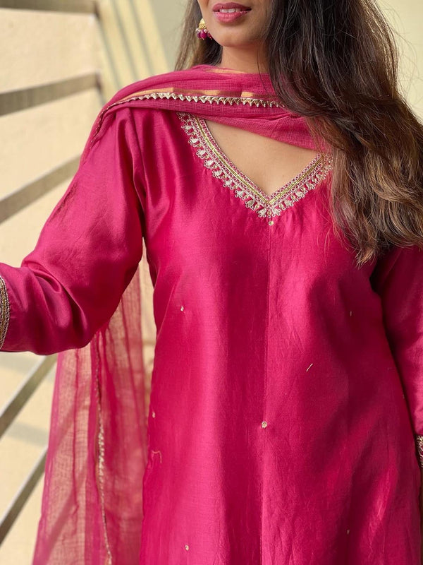 Kalini Thread Work V-Neck Straight Kurta with Trousers & With Dupatta - Distacart