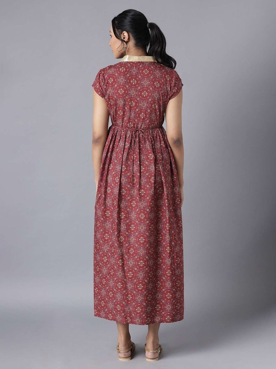 AURELIA Maroon & Cream-Coloured Ethnic Motifs Ethnic Maxi Dress