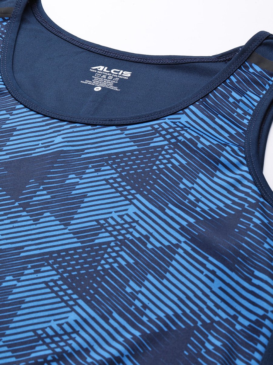 Alcis Men Printed Dry Tech Slim Fit T-shirt - Distacart