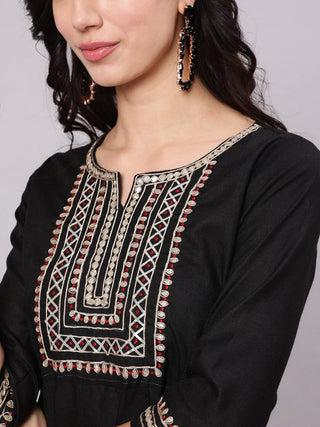 Aks Embroidered Round Neck Anarkali Kurta - Distacart