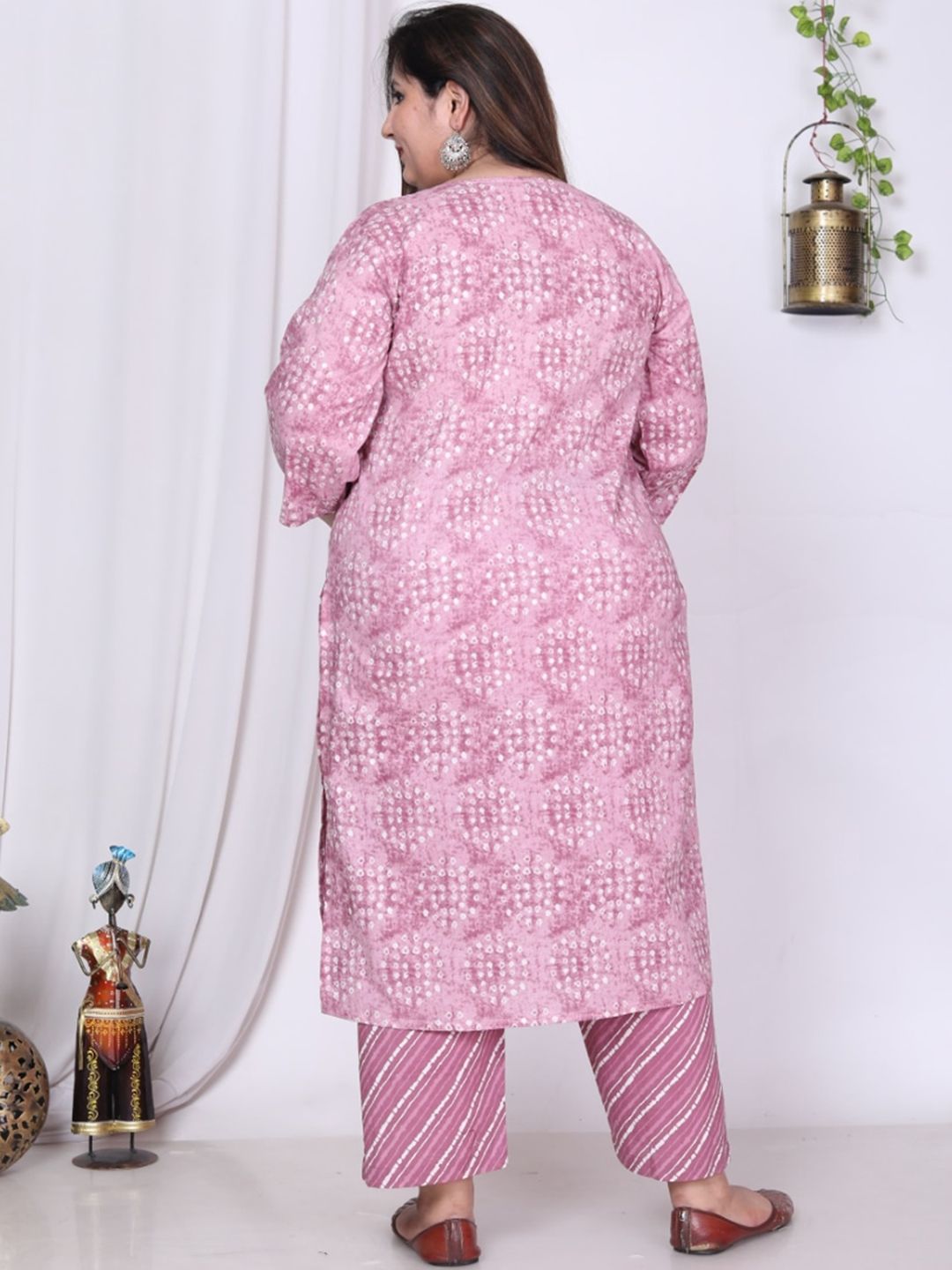 Swasti Floral Printed Regular Sequinned Pure Cotton Kurta with Trousers & Dupatta - Distacart
