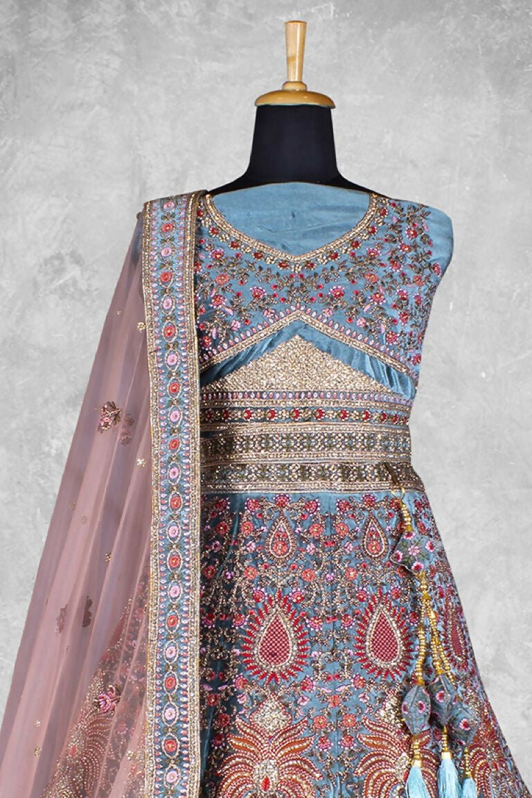 n2631-c-2_54206604147_o