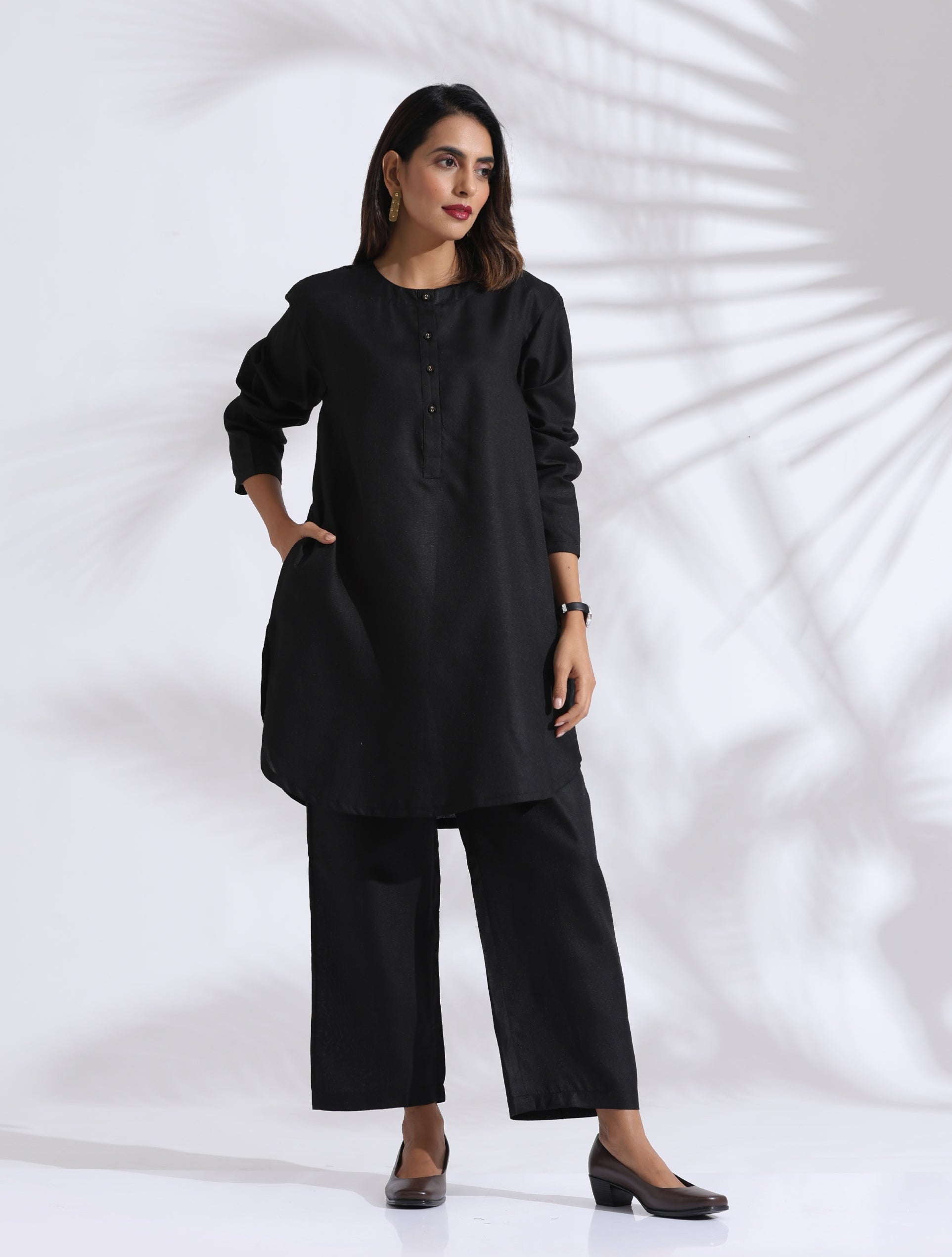 trueBrowns Black Slub Kurta Co-ord Set - Distacart