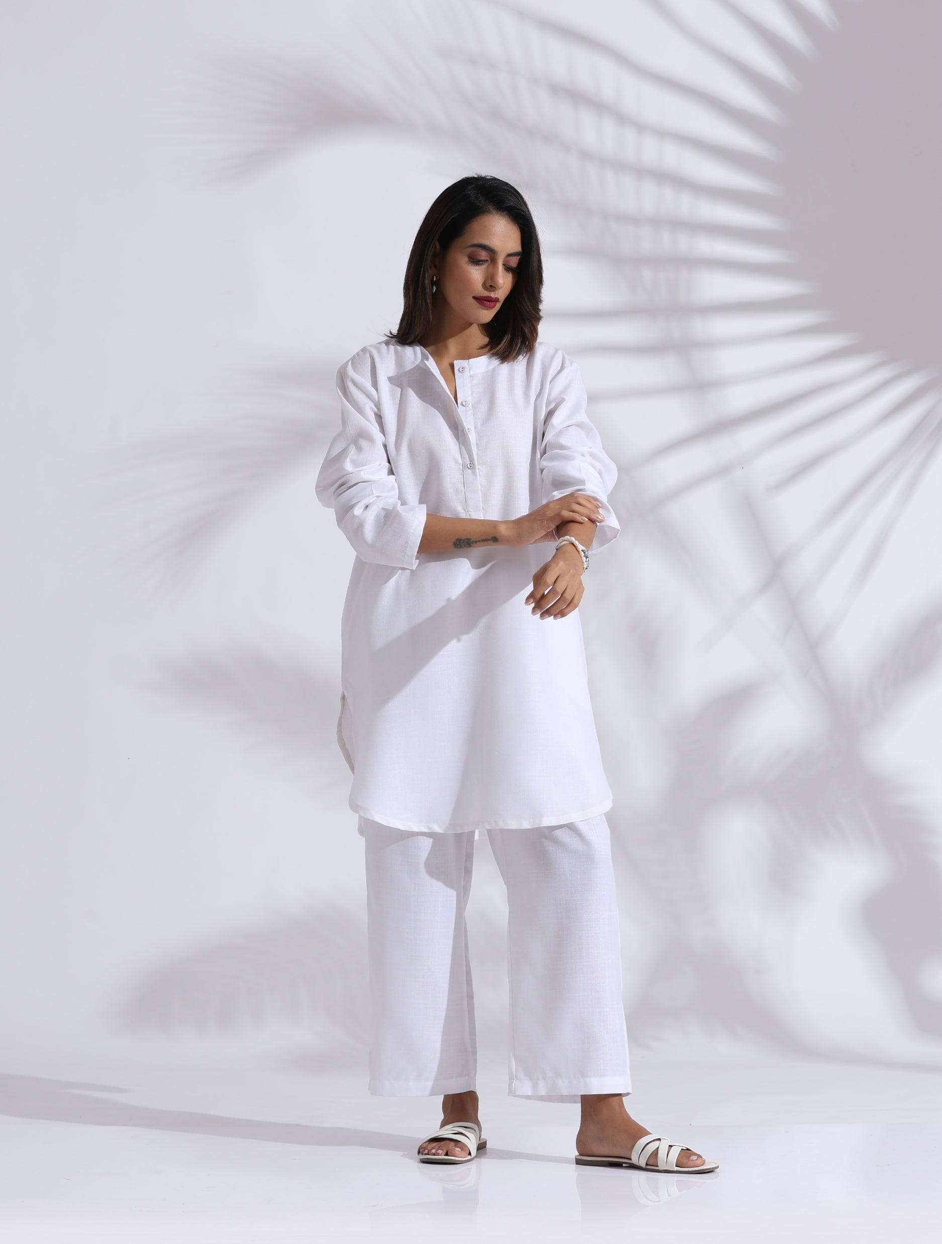 trueBrowns White Slub Kurta Co-ord Set - Distacart