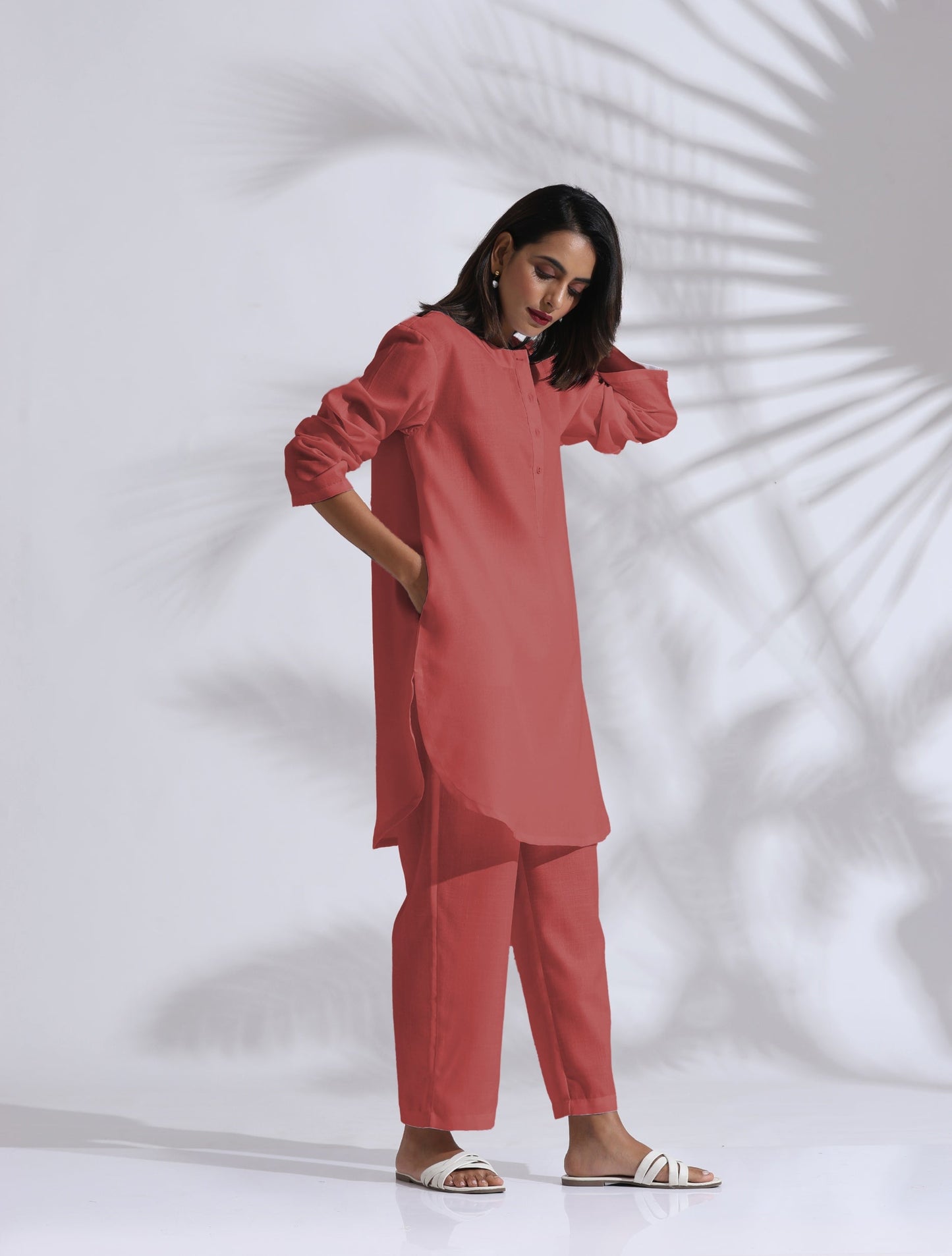 trueBrowns Pink Cotton Blend Pleated Kurta Co-ord Set - Distacart