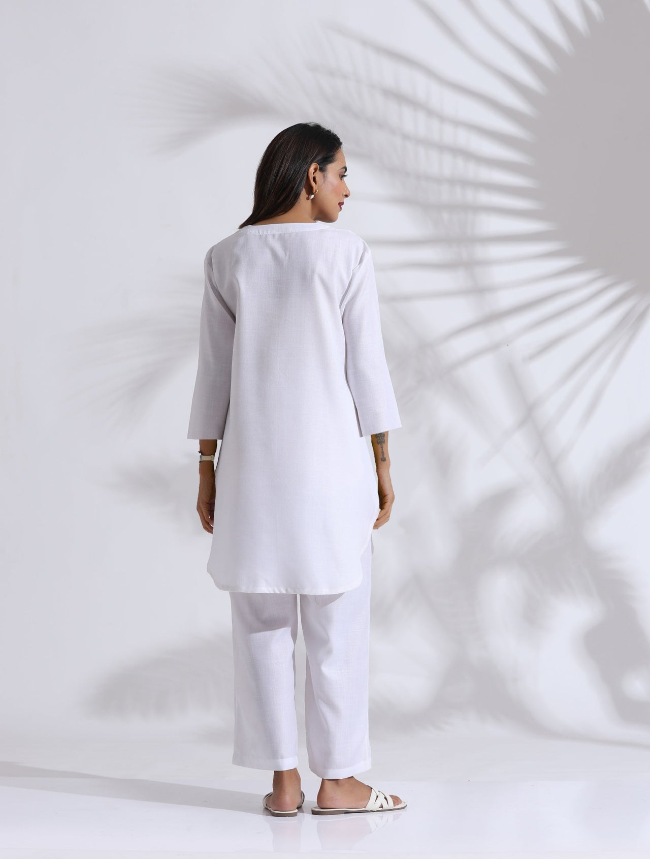 trueBrowns White Slub Kurta Co-ord Set