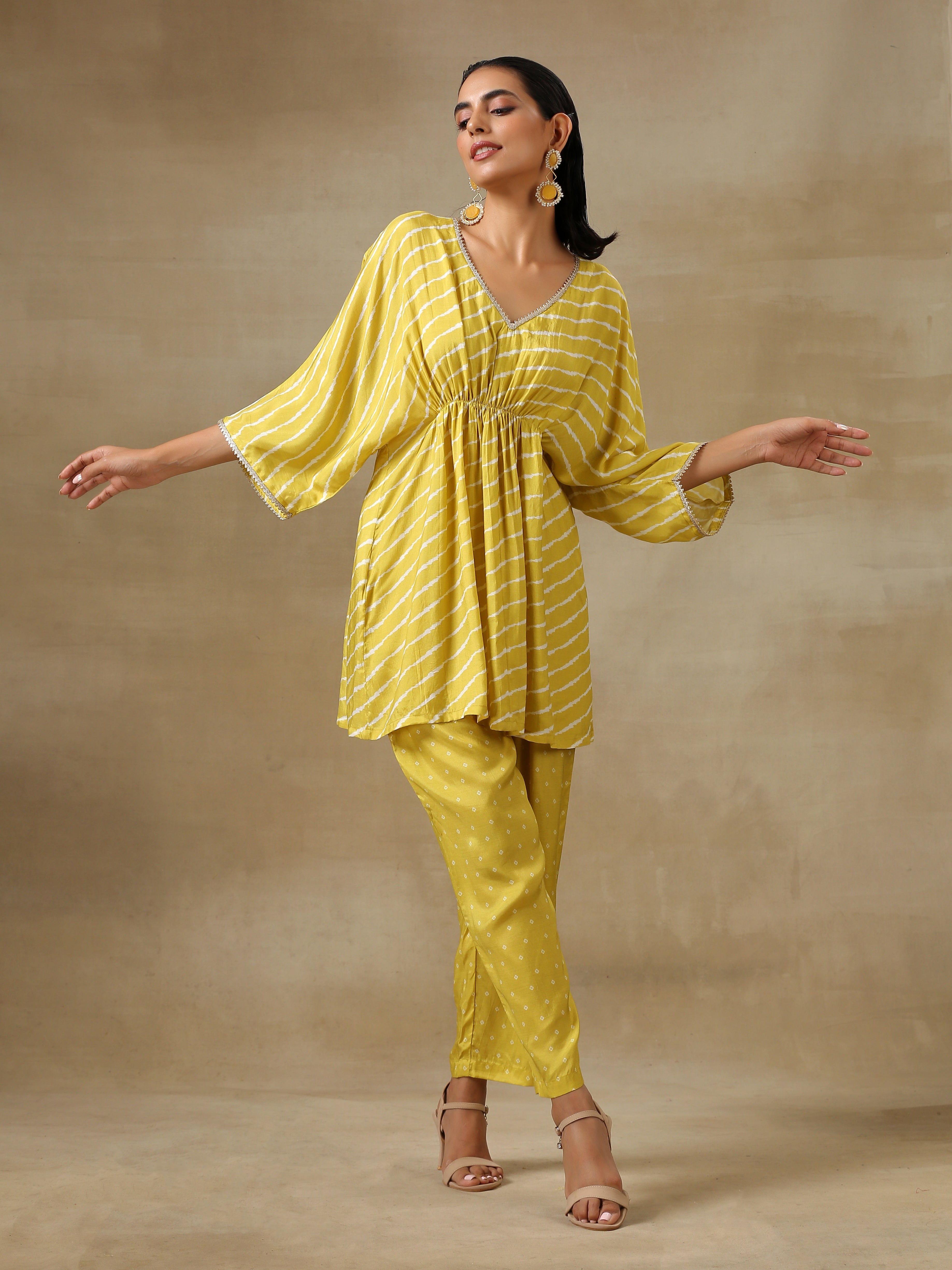 trueBrowns Lime Green Bandhani Printed Silk Drop Shoulder Co-Ord Set - Distacart