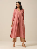Thumbnail for trueBrowns Light Mauve Slub Texture Neck Pleat Kurta Pant Set - Distacart