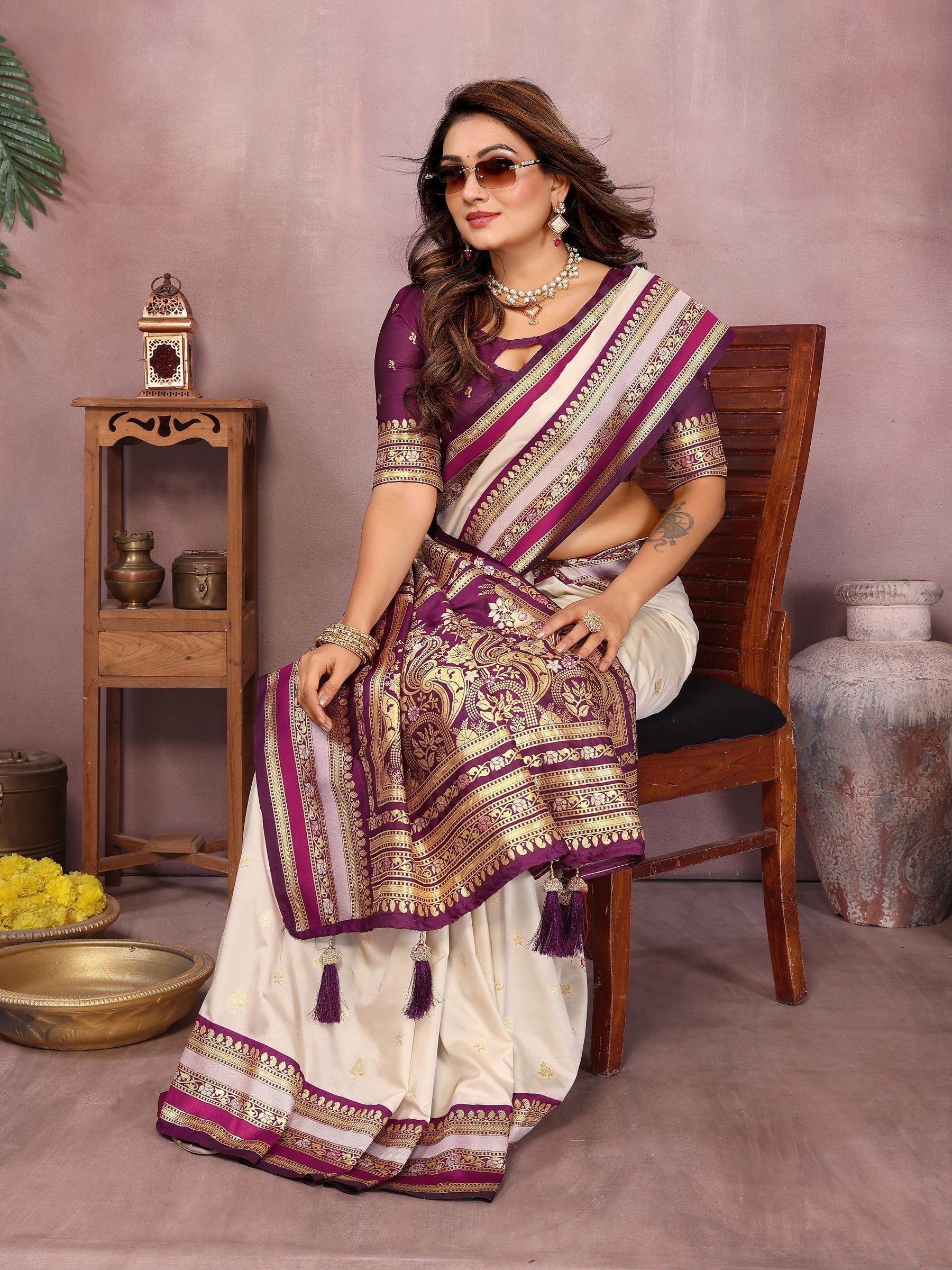 Anaita Beige Handloom Kalamkari Silk Saree With Zari Woven Work - Distacart