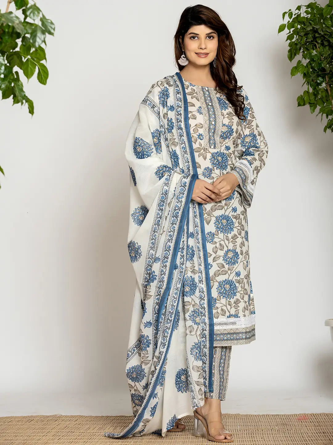 Yufta Blue And Off White Cotton Pakistani Style Kurta Dupatta Set