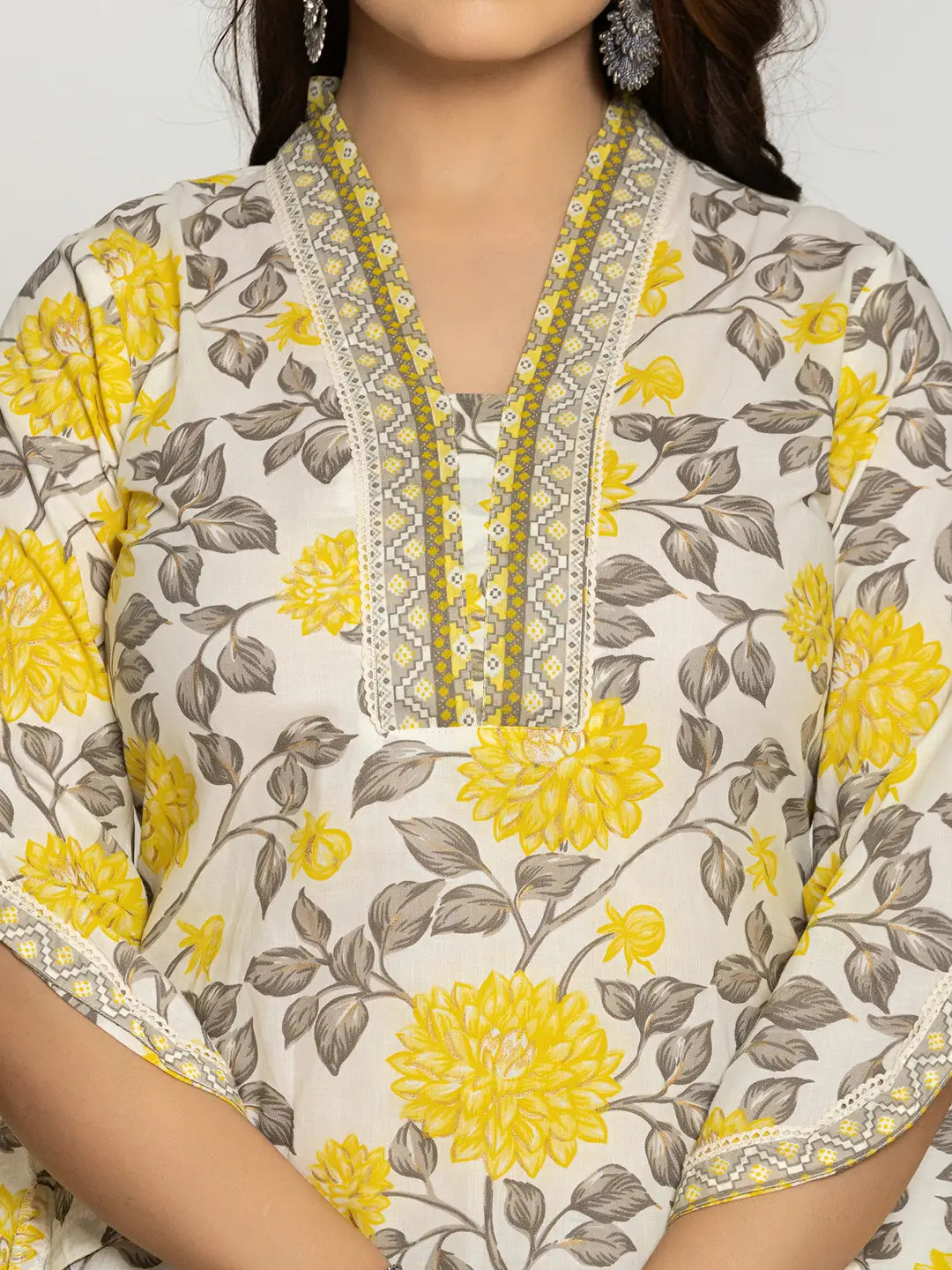 Yufta Yellow And Off White Cotton Pakistani Style Kurta Dupatta Set