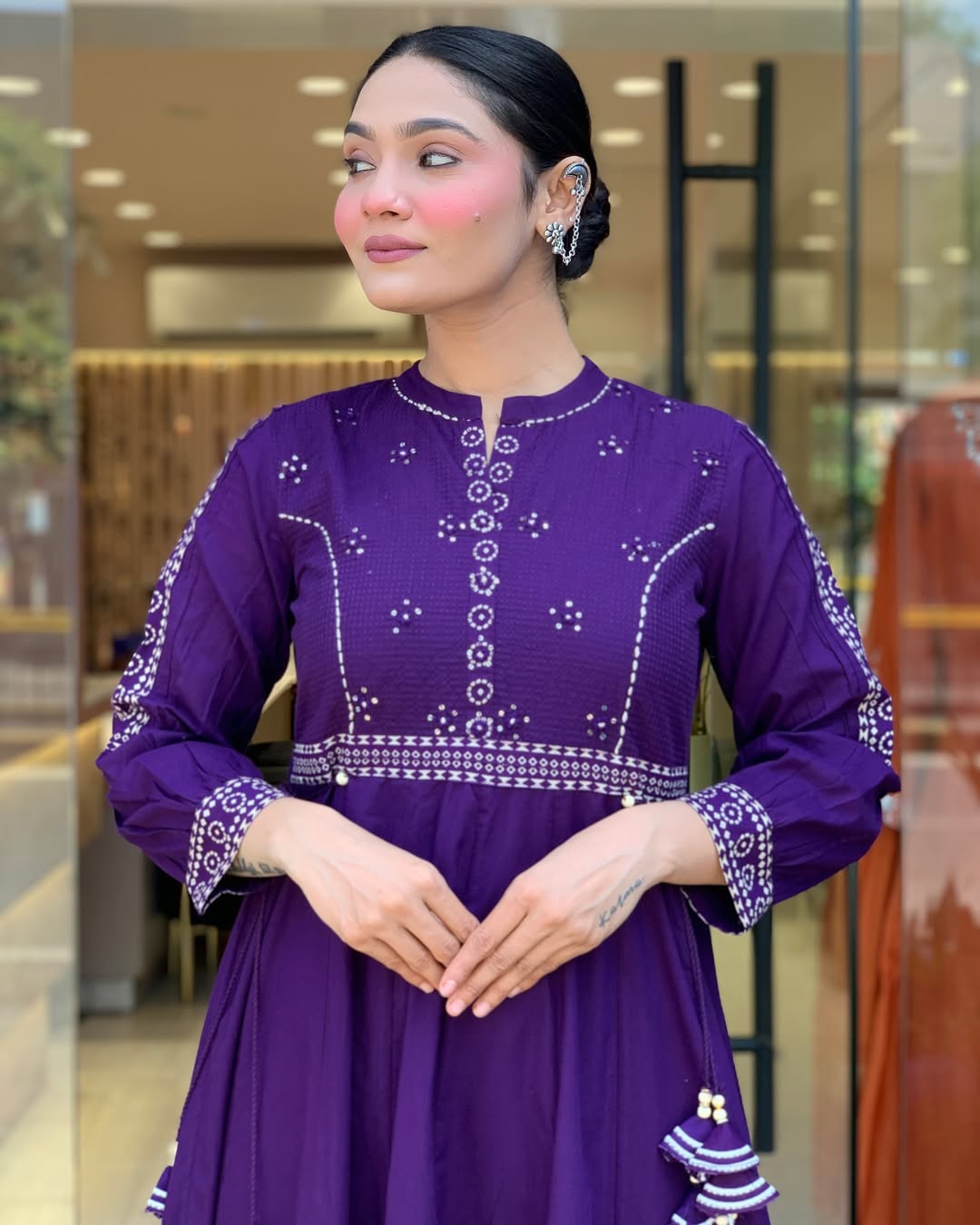 Vegaa Fashion Violet Muslin Cotton Embroidered Salwar Suit
