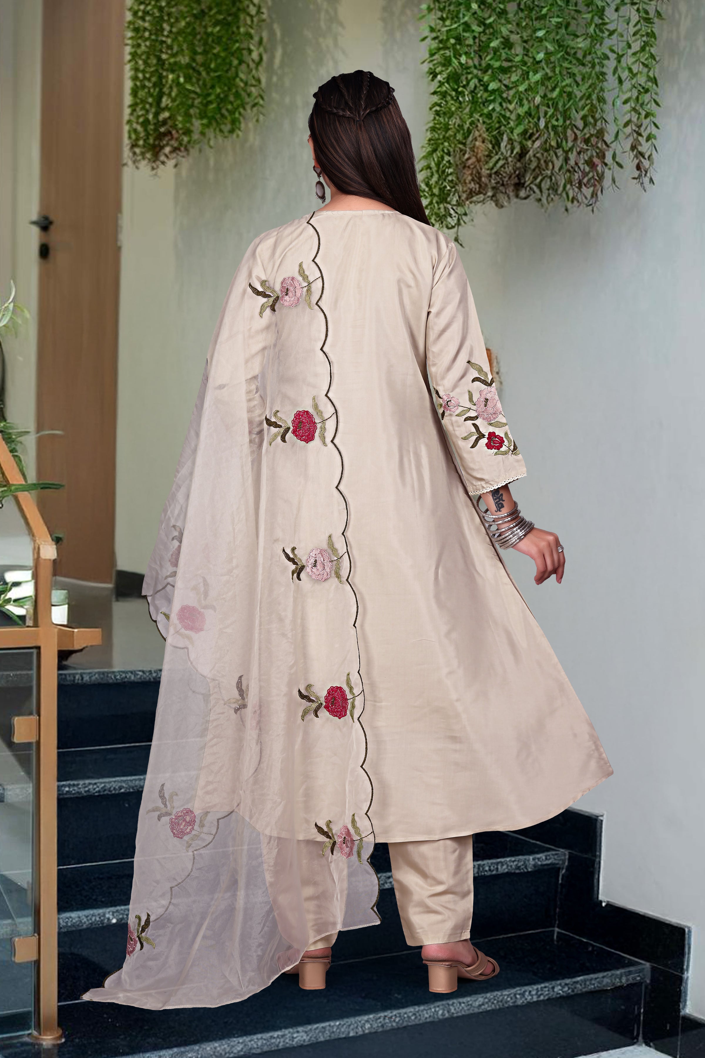 Vegaa Fashion Light Peach Chanderi Silk Embroidered Salwar Suit