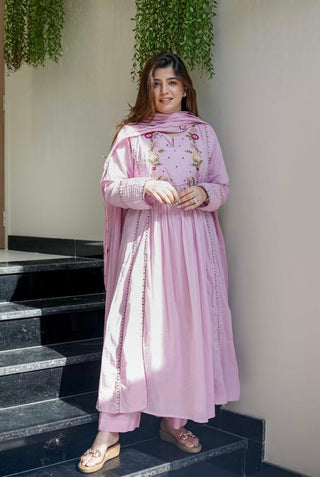 Vegaa Fashion Light Pink Chanderi Silk Embroidered Salwar Suit