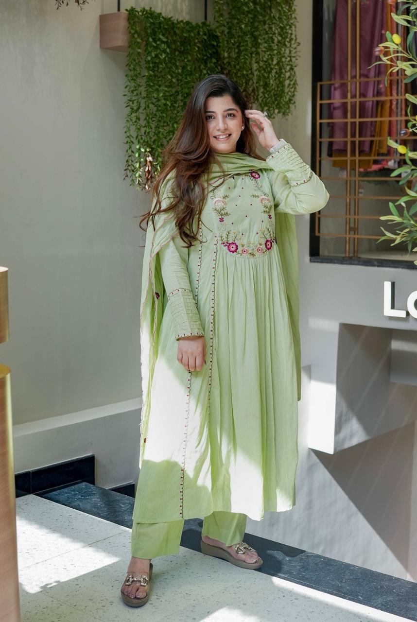 Vegaa Fashion Light Green Chanderi Silk Embroidered Salwar Suit
