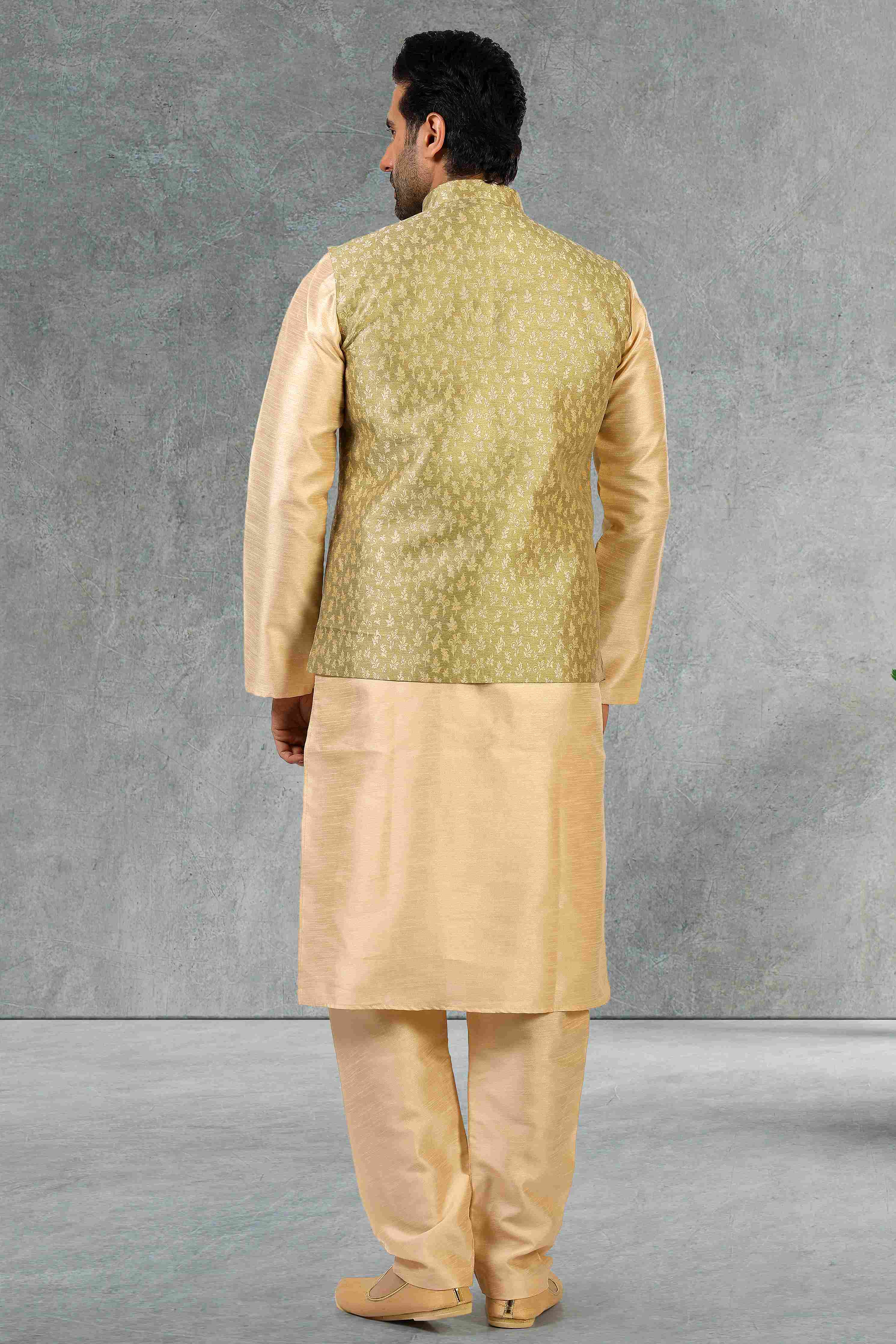 Raivat Ethnic Jacquard Banarasi Silk Woven Work 3 Pics Jacket Set In Light Green Colour - Distacart