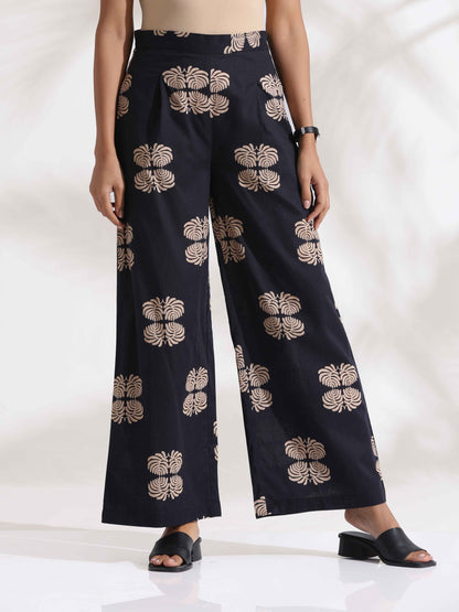 trueBrowns Black Cotton Print Top & Flared Pants Co-ord Set - Distacart
