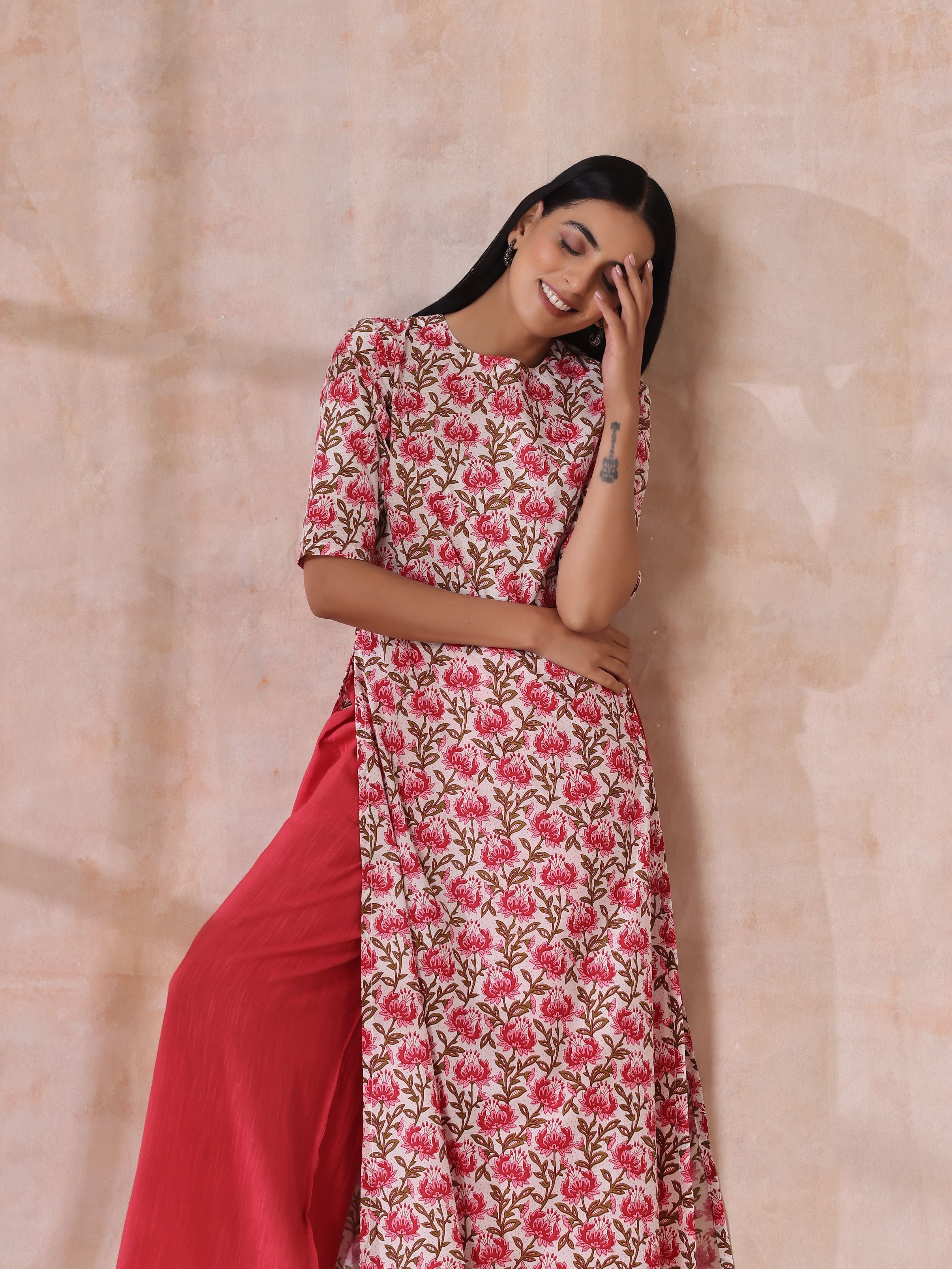 trueBrowns Pink Brown Overall Floral On White Block Print Cotton Slit Kurta Pant Set - Distacart
