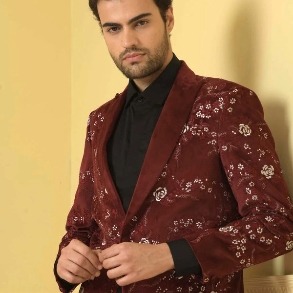 Maroon Embriodered Blazer by Hilo Design - Distacart