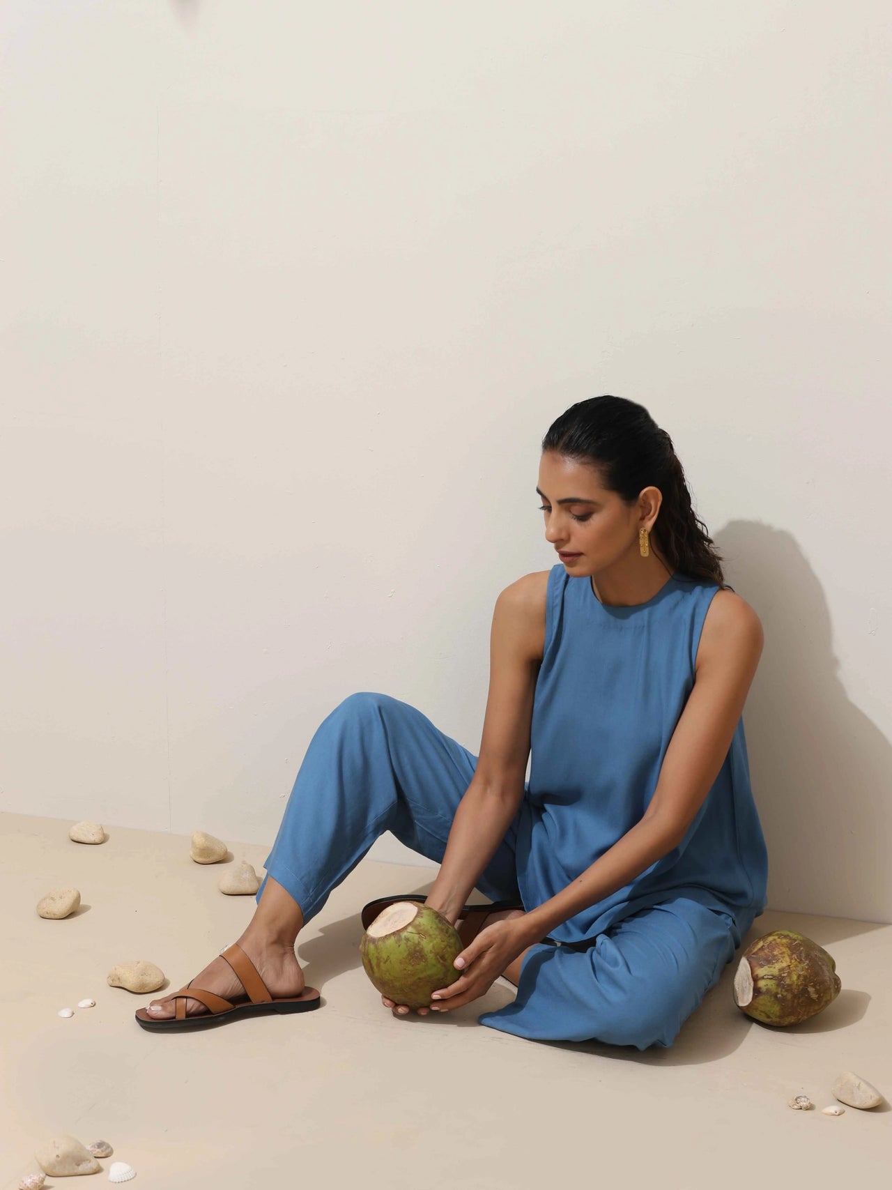 trueBrowns Blue Viscose Solid Co-ord Set