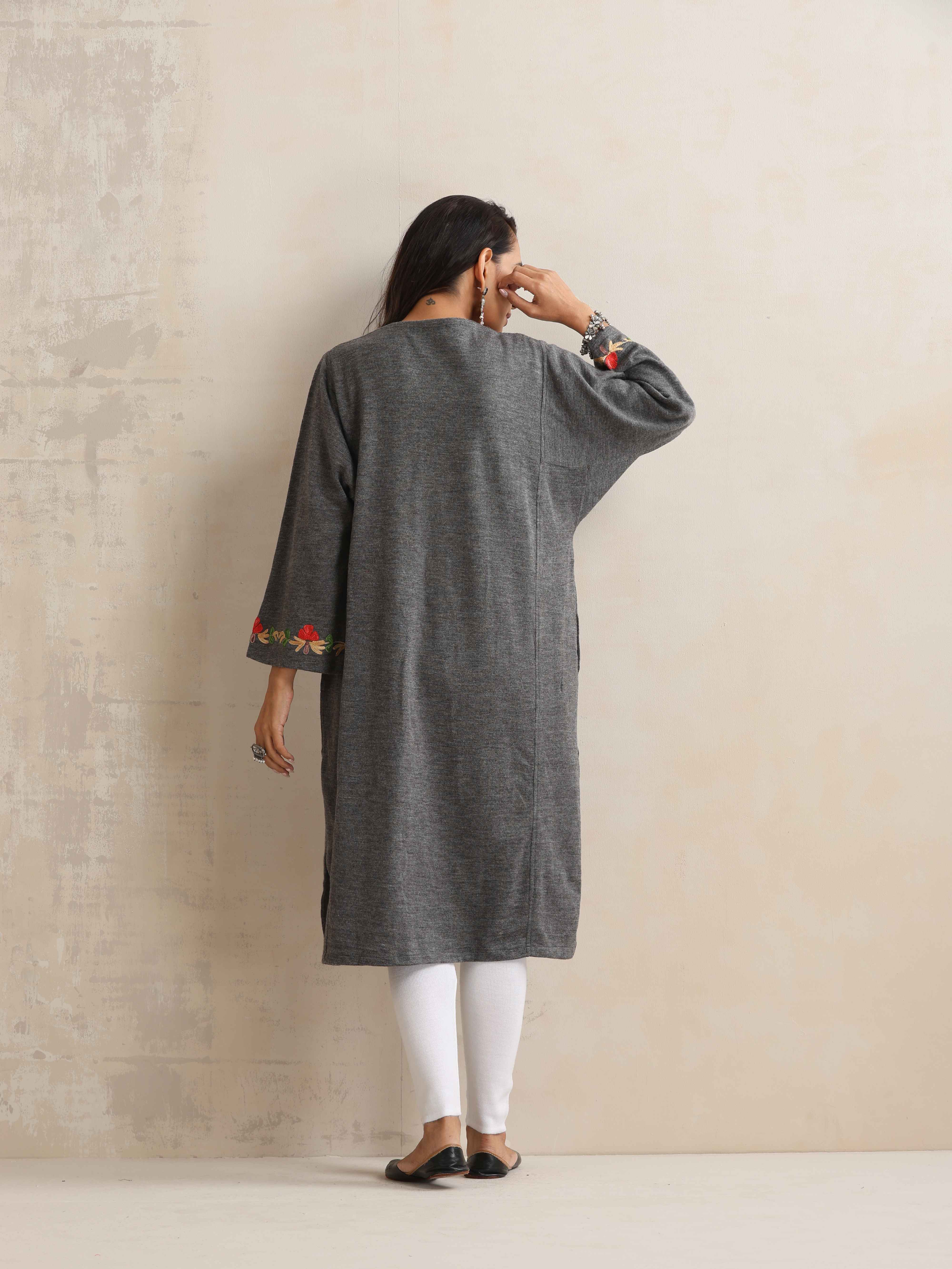 trueBrowns Grey Kashmiri Embroidered Woollen Phiran Kurta - Distacart