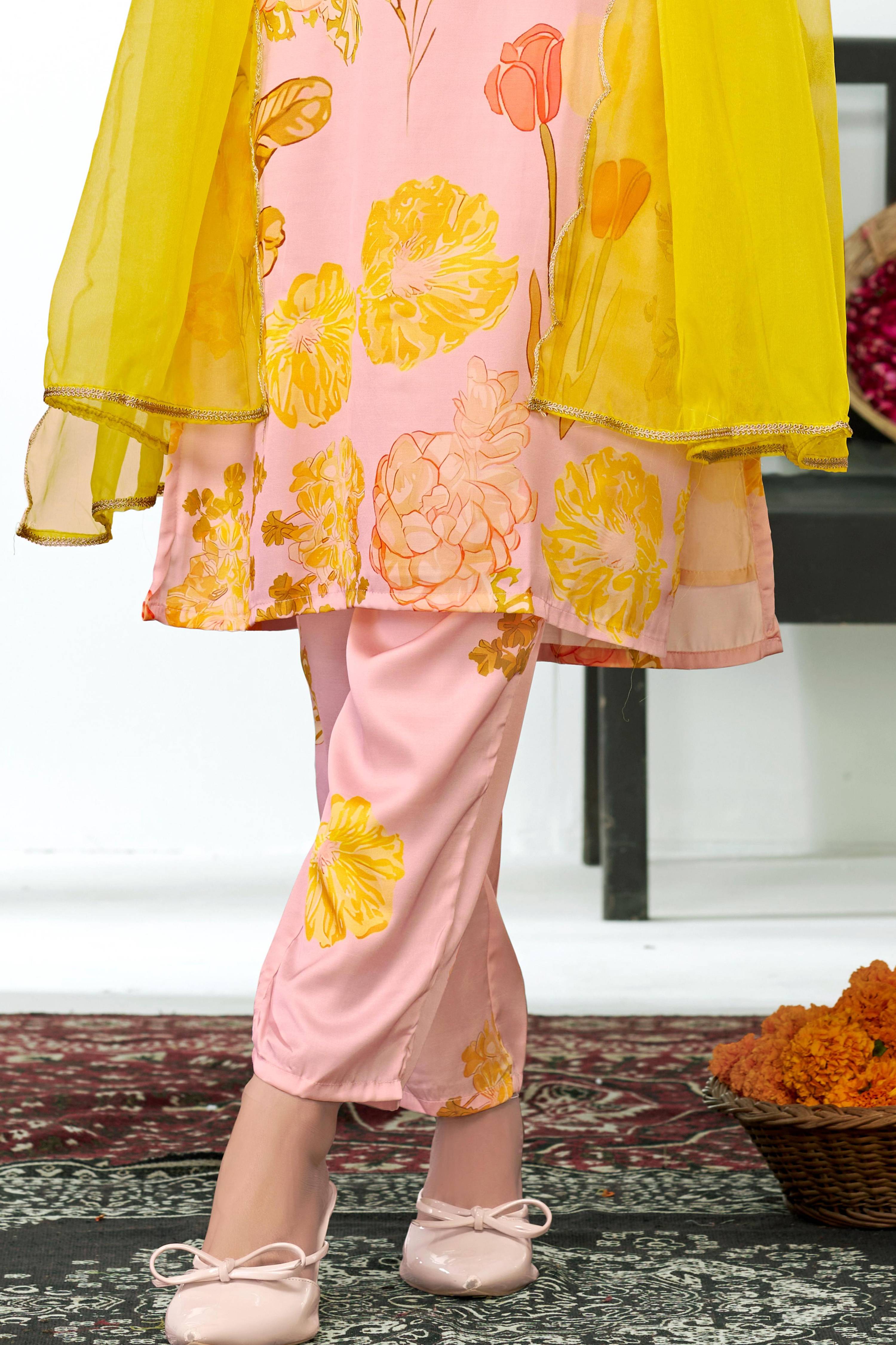 BulBul Malaika Silk Pink Kurta Set with Dupatta
