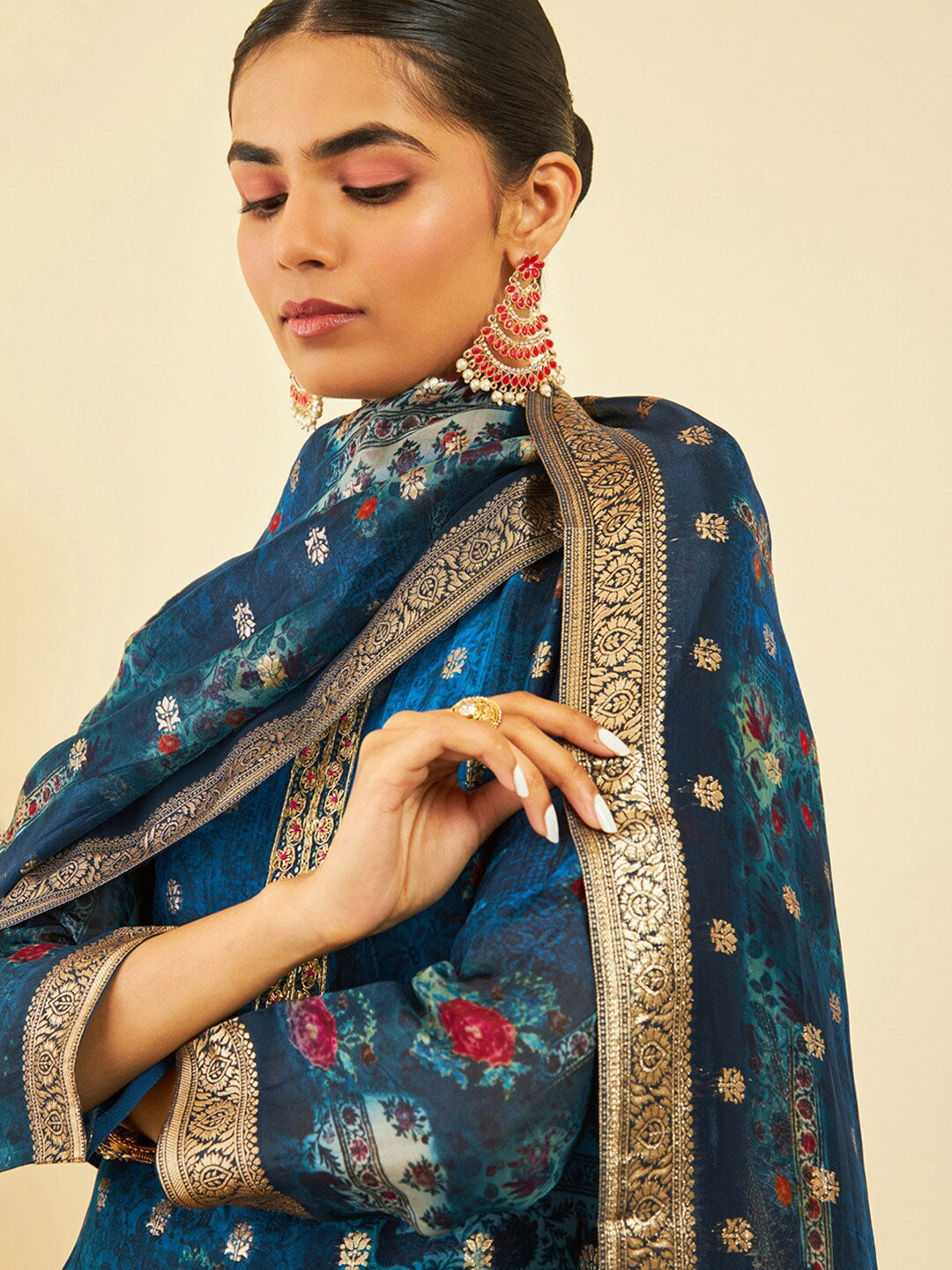 Soch Ethnic Motifs Regular Zardozi Kurta with Trousers & Dupatta - Distacart