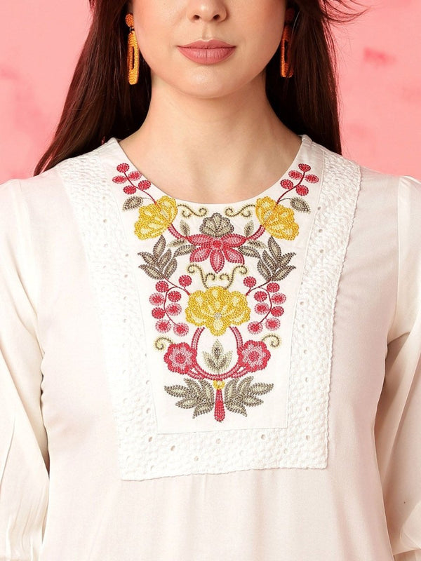 Anouk White Floral Yoke Design Thread Work Straight Kurta