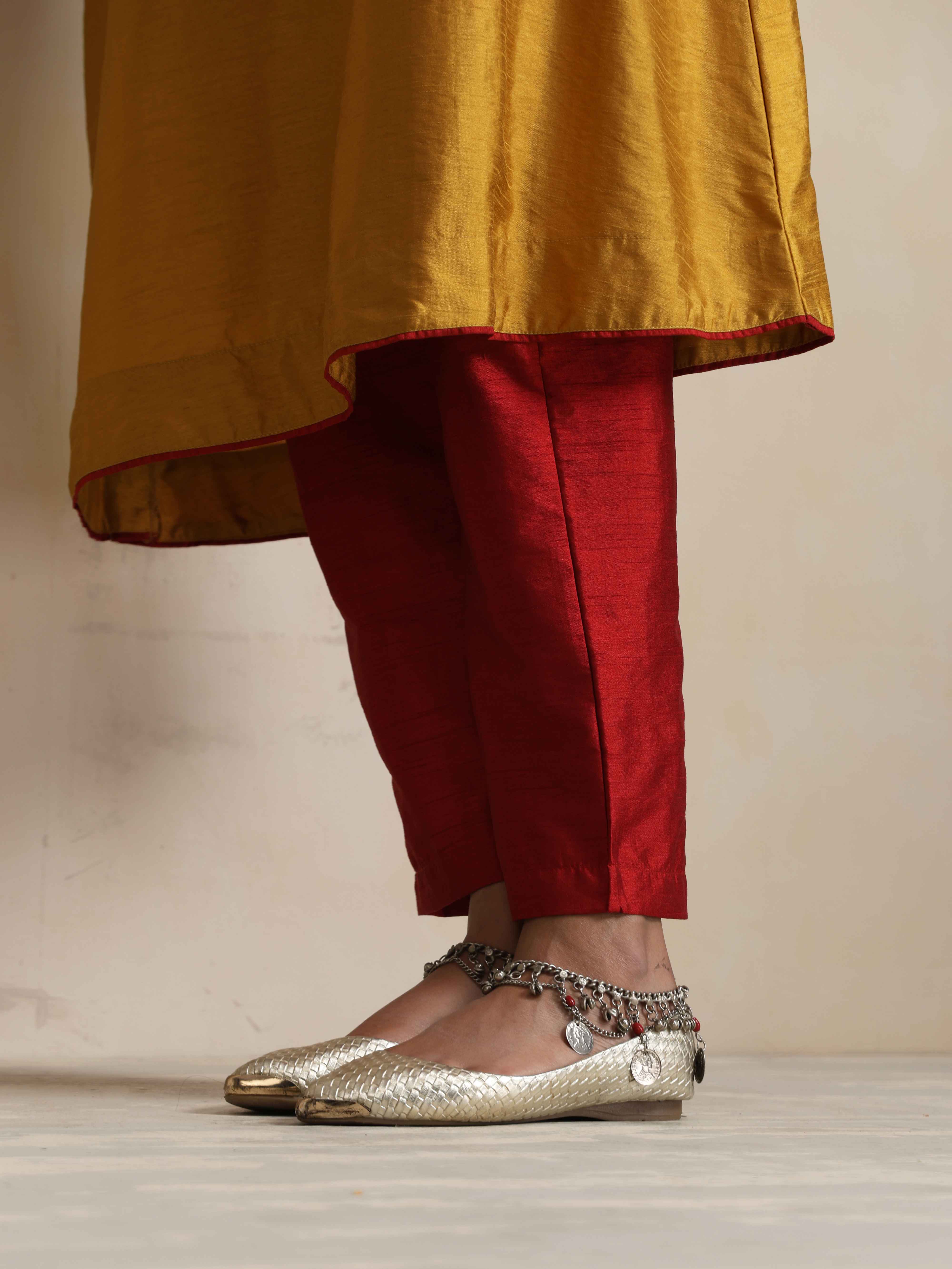 trueBrowns Gold Silk Kurta Set - Distacart