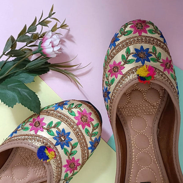 Desi Colour Women Indian Ethnic Footwear-Floral Gold - Distacart