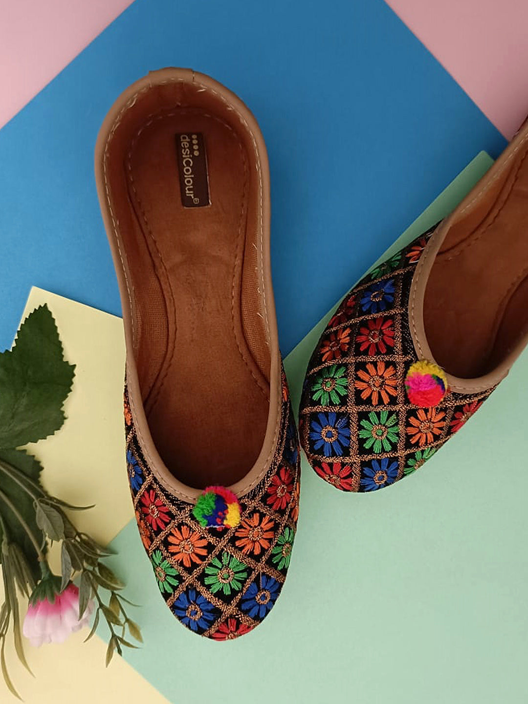 Desi Colour Women Indian Ethnic Footwear-Floral Black - Distacart