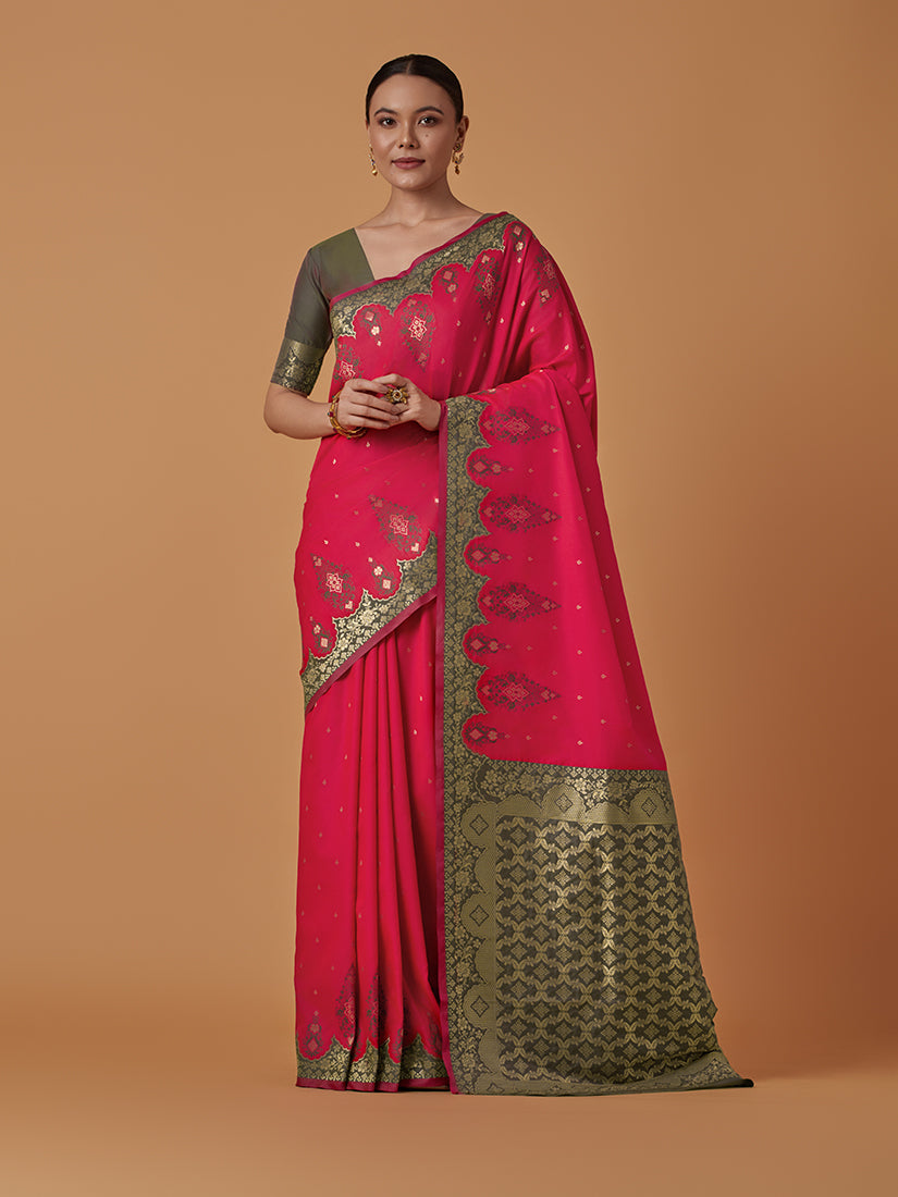 Monjolika Fashion Pink Banarasi Silk Blend SareeWith Zari Woven Rich Brocade Design - Distacart