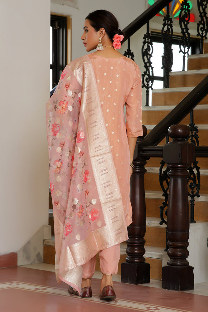 Vaasva Women Peach Tissue Brocade Embroidered Kurta With Scalloped Pant & Dupatta - Distacart