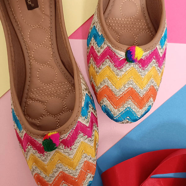 Desi Colour Women Indian Ethnic Footwear-LUX by DC - Distacart