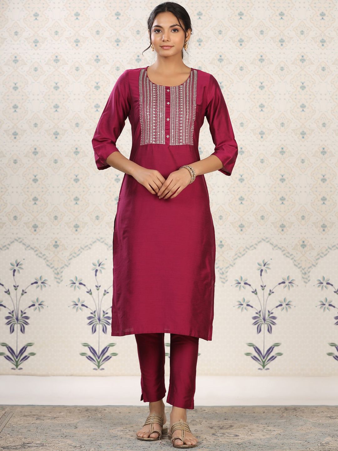 Ode by House of Pataudi Women Floral Printed Thread Work Kurta - Distacart