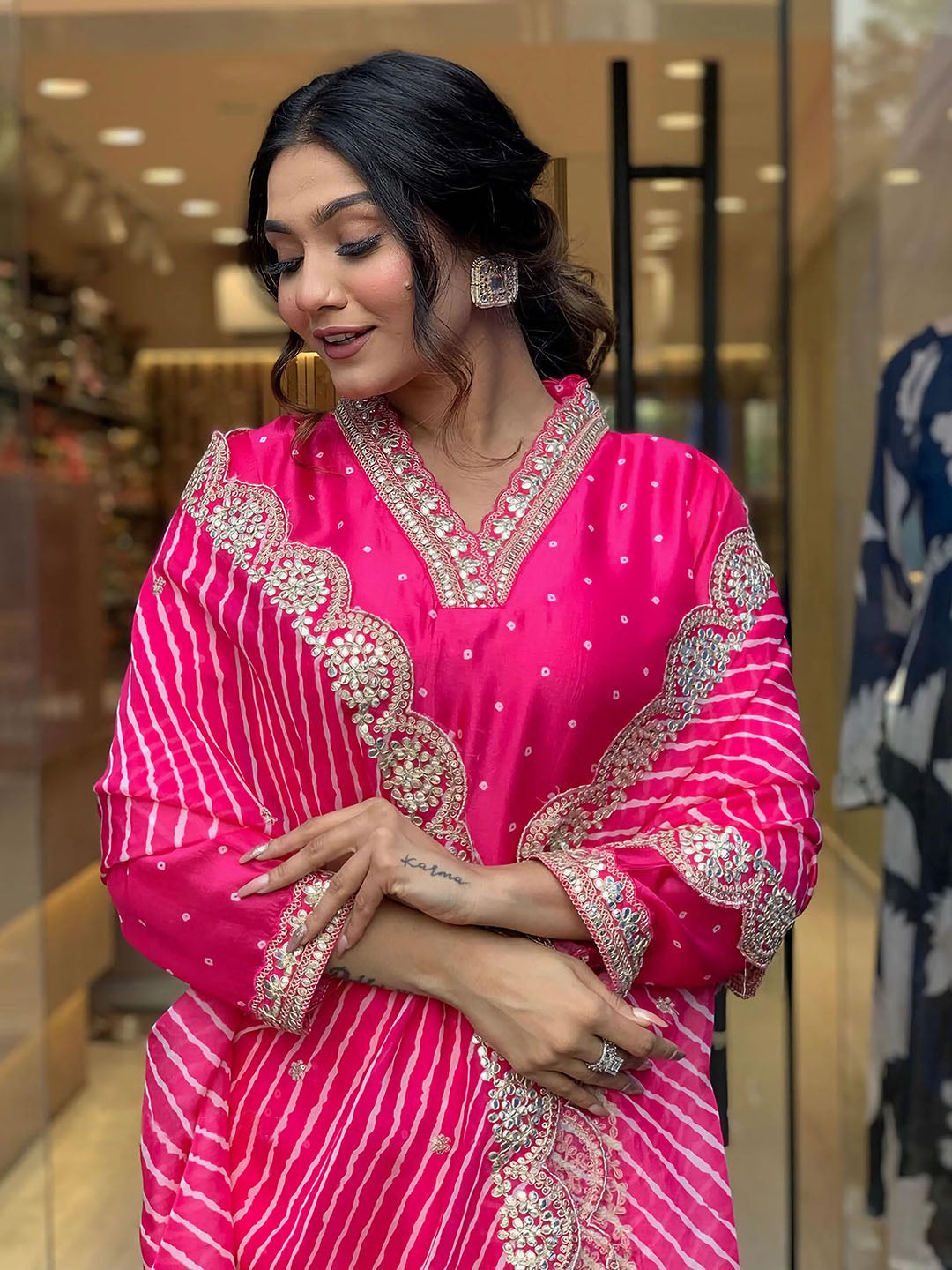 Kalini Bandhani embroidered V Neck Three-Quarter Sleeves Kurta Set - Distacart