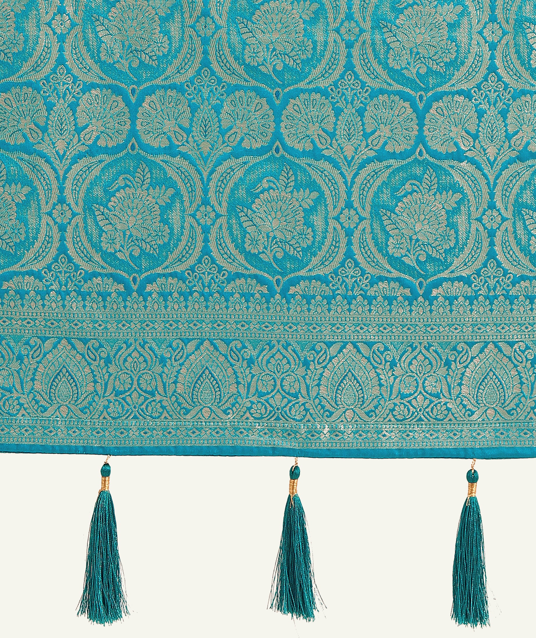 Monjolika Fashion Effervescent Aqua blue Soft Banarasi Satin Silk Saree With Elision Blouse Piece