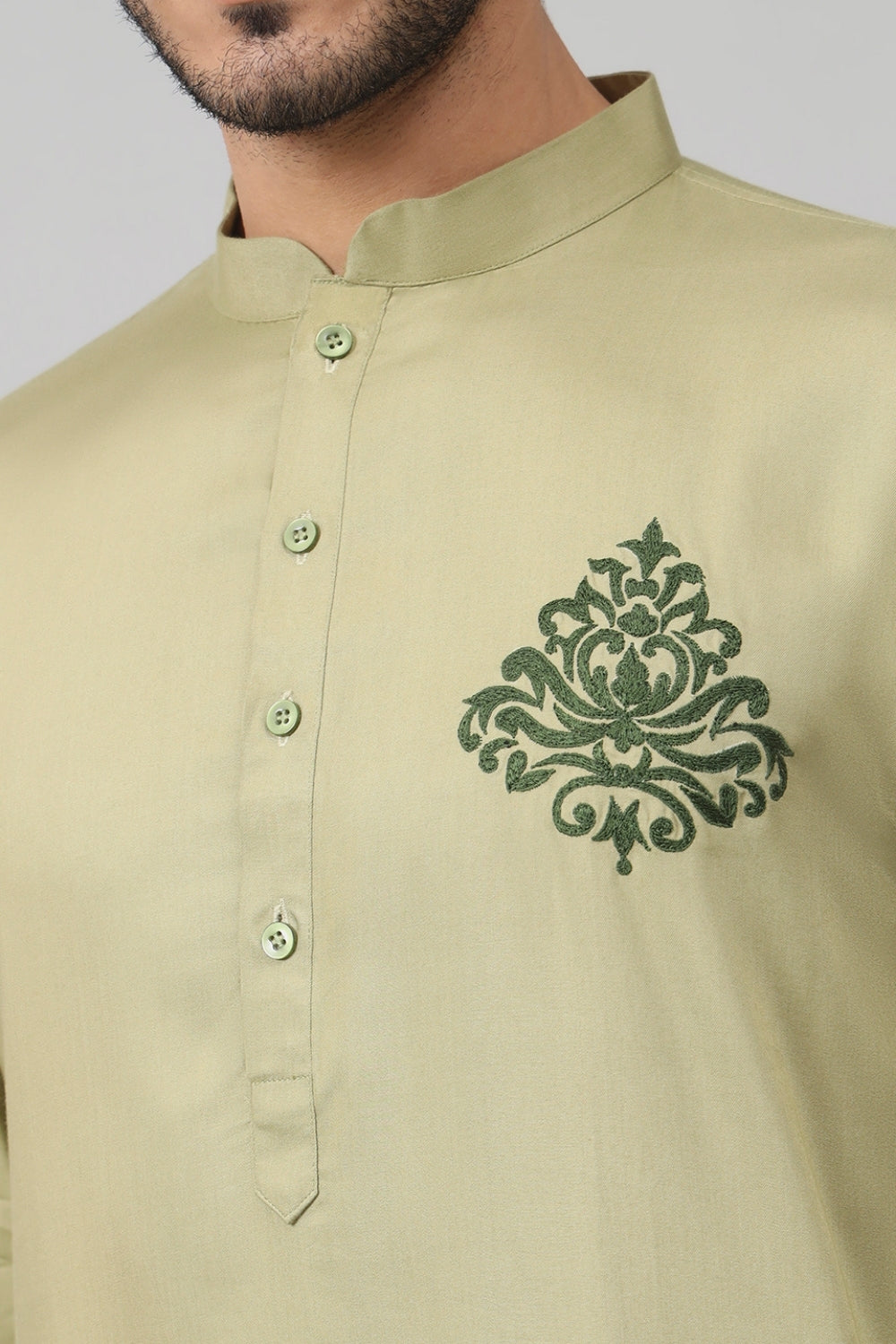 Laurel Embroidered Cotton Kurta by Hilo Design - Distacart