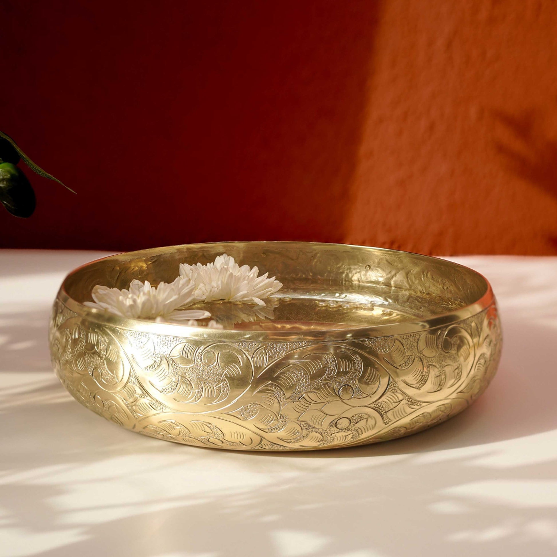classic chitai design urli try for decoration gold