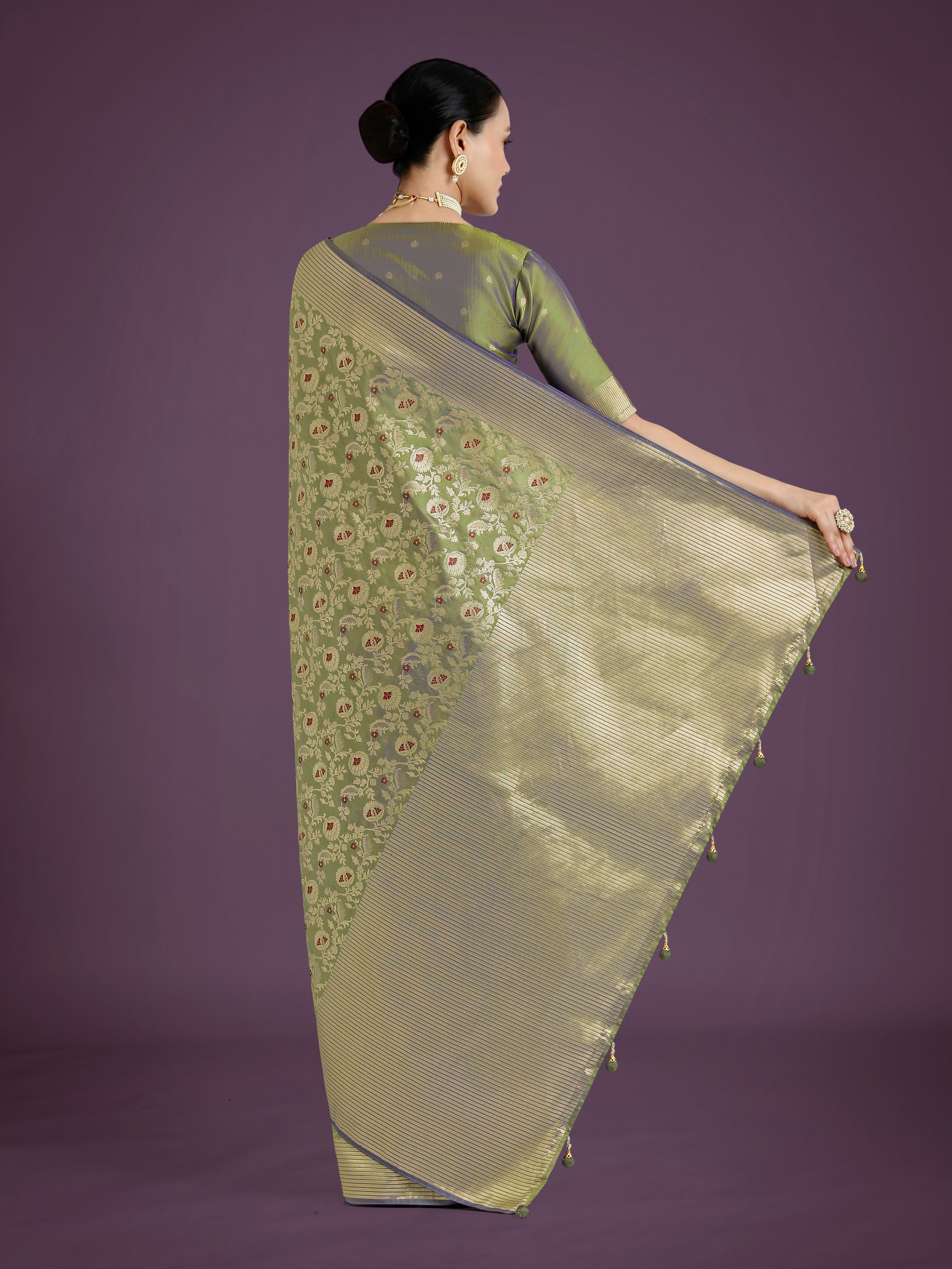 Monjolika Fashion Banarasi Silk Olive Zaal Pattern Traditional Saree