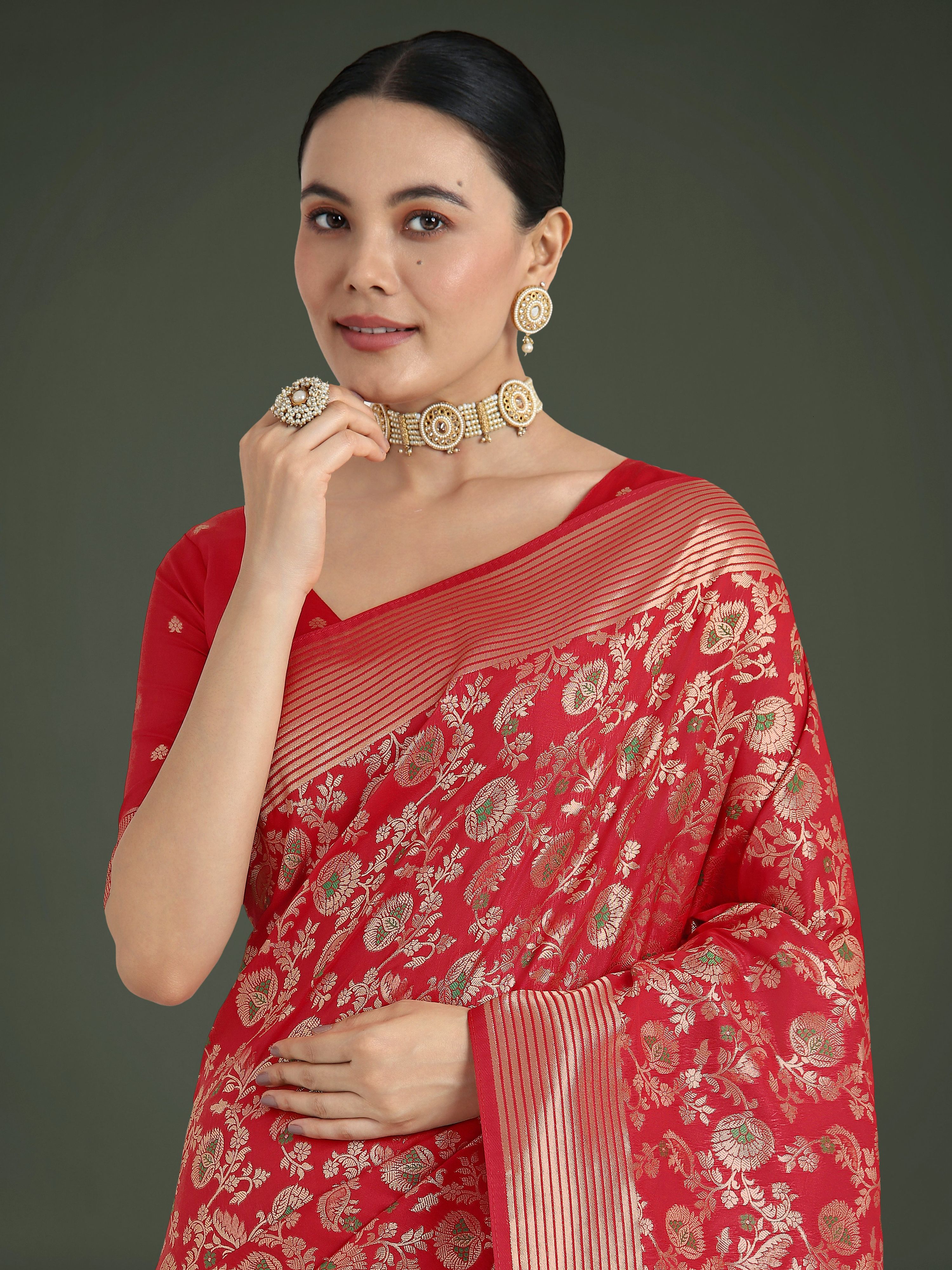 Monjolika Fashion Banarasi Silk Red Zaal Pattern Traditional Saree